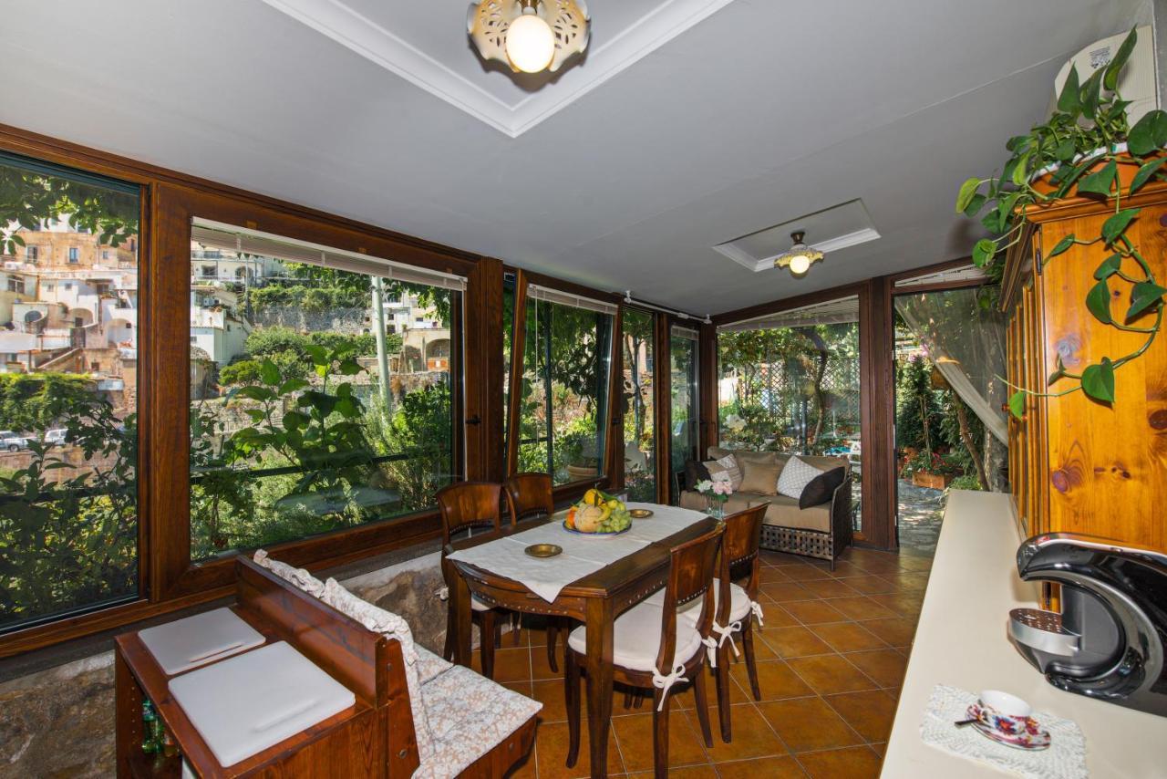Villa Iolanda Charming House Positano Esterno foto